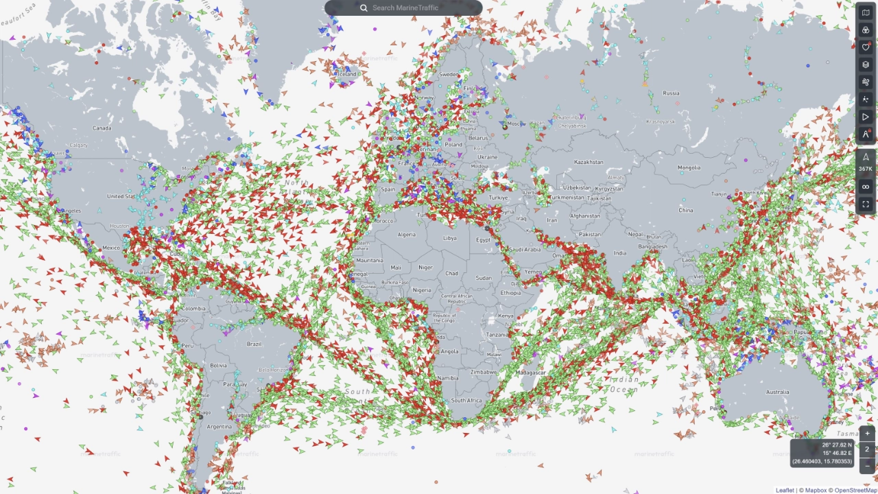 Screenshot of MarineTraffic